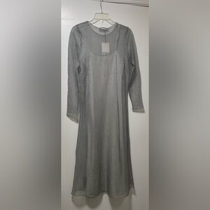 Women’s Sara Dress  Medium in Color gray NWT!
